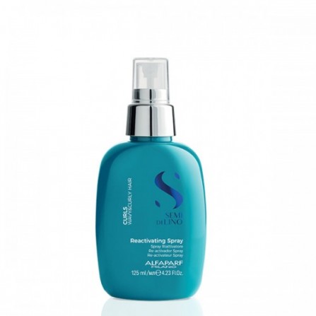 АКТИВИРАЩ СПРЕЙ ЗА ПЛЕНИТЕЛНИ КЪДРИЦИ ALFAPARF SEMI DI LINO CURLS REACTIVATING SPRAY 125ML